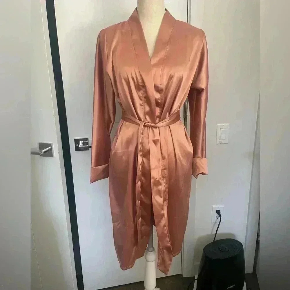 Anna Kay Robe